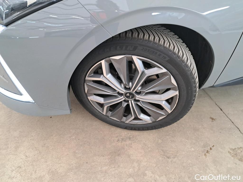  DS  DS4 DS DS 4 / 2021 / 5P / Berline E-TENSE 225 TROCADERO AUTO #9