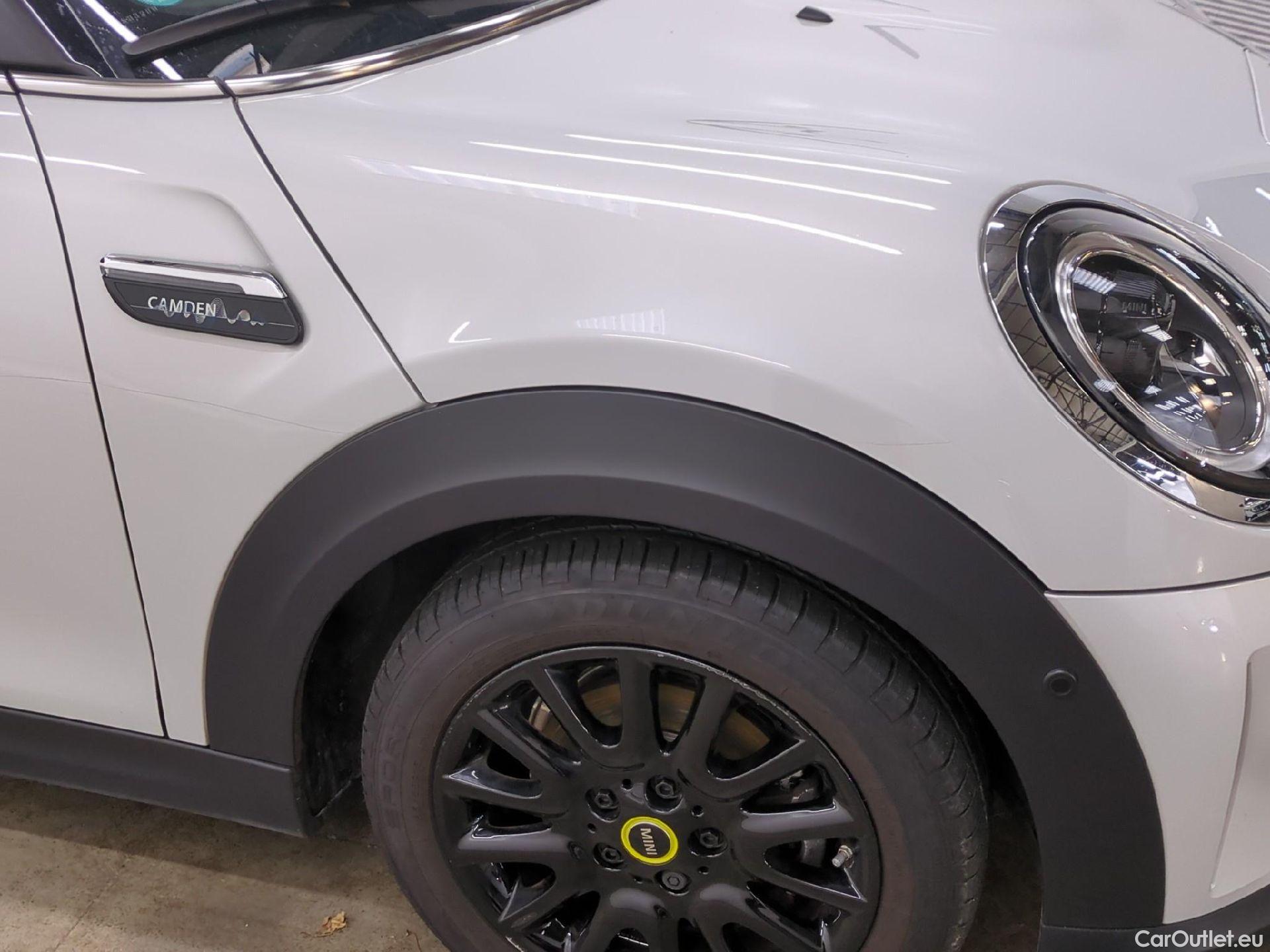  Mini  Mini   Electric / 2021 / 3P / Berline Cooper SE Edition Camden 184 ch BVA #18