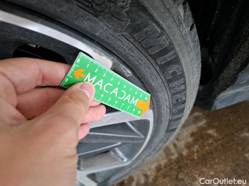  Hyundai  Konna Kona Executive Hybrid 2WD 1.6 GDI 140CV BVA6 E6d #33