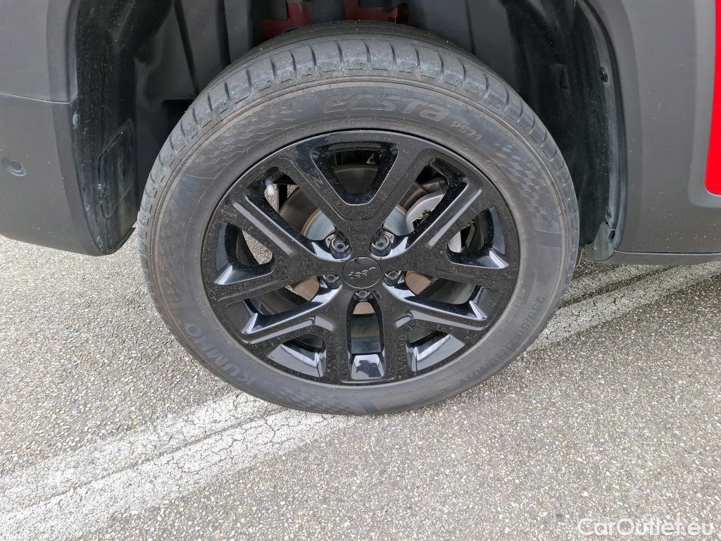  Jeep  Patriot JEEP Renegade / 2018 / 5P / SUV 1.3 TURBO T4 190PS 4XE LIMITED / VO RECONDITIONNE - PHOTOS AVANT RECONDITIONNEMENT #3