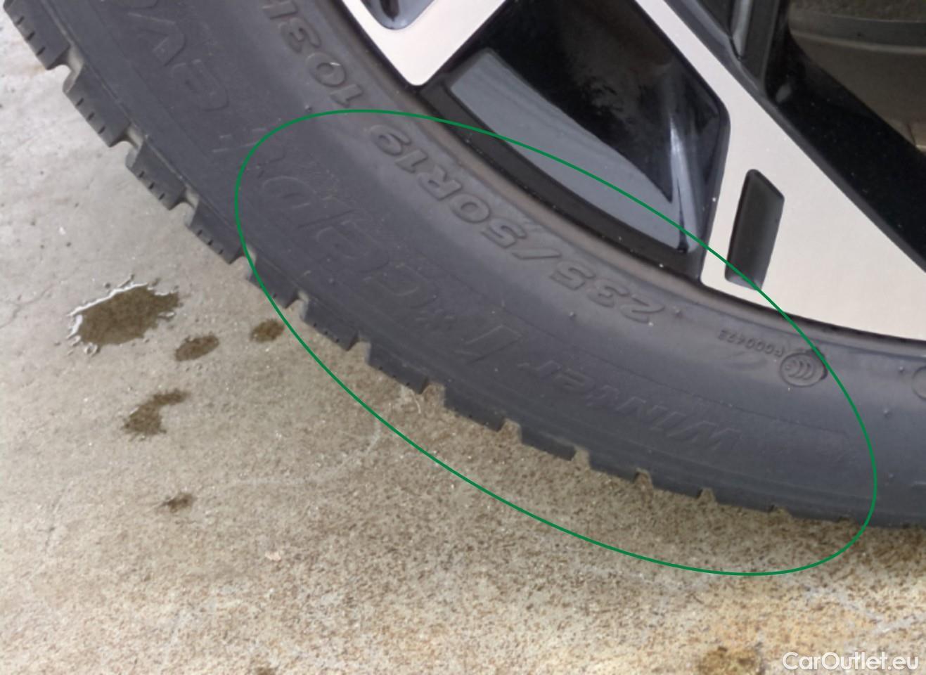  KIA  Sportage KIA  / 2021 / 5P / SUV 1.6 T-GDI 265 PHEV AUTO 4WD GT-LINE PREM #35