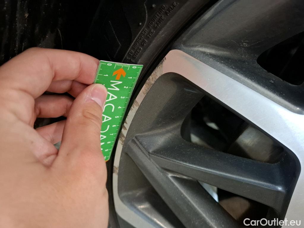  Hyundai  Konna Kona Executive Hybrid 2WD 1.6 GDI 140CV BVA6 E6d #39