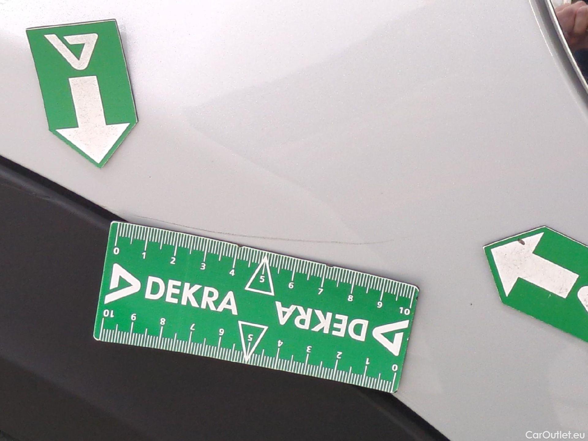  Mini  Mini   Electric / 2021 / 3P / Berline Cooper SE Edition Camden 184 ch BVA #12