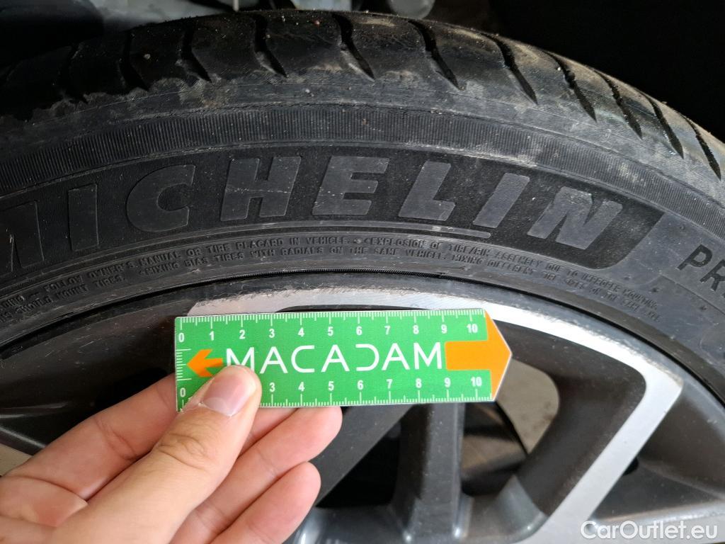  Hyundai  Konna Kona Executive Hybrid 2WD 1.6 GDI 140CV BVA6 E6d #23