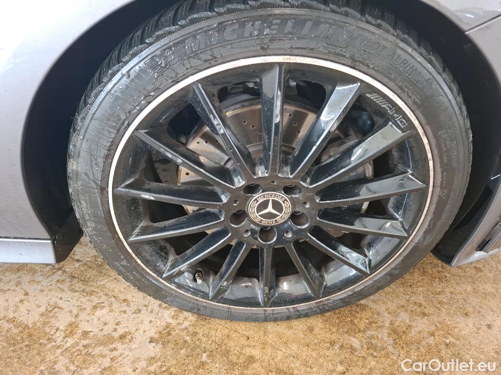  Mercedes  CLA-Klasse MERCEDES-BENZ CLA Coupe / 2019 / 4P / Coupé CLA 200 d AMG Line BA8 #4