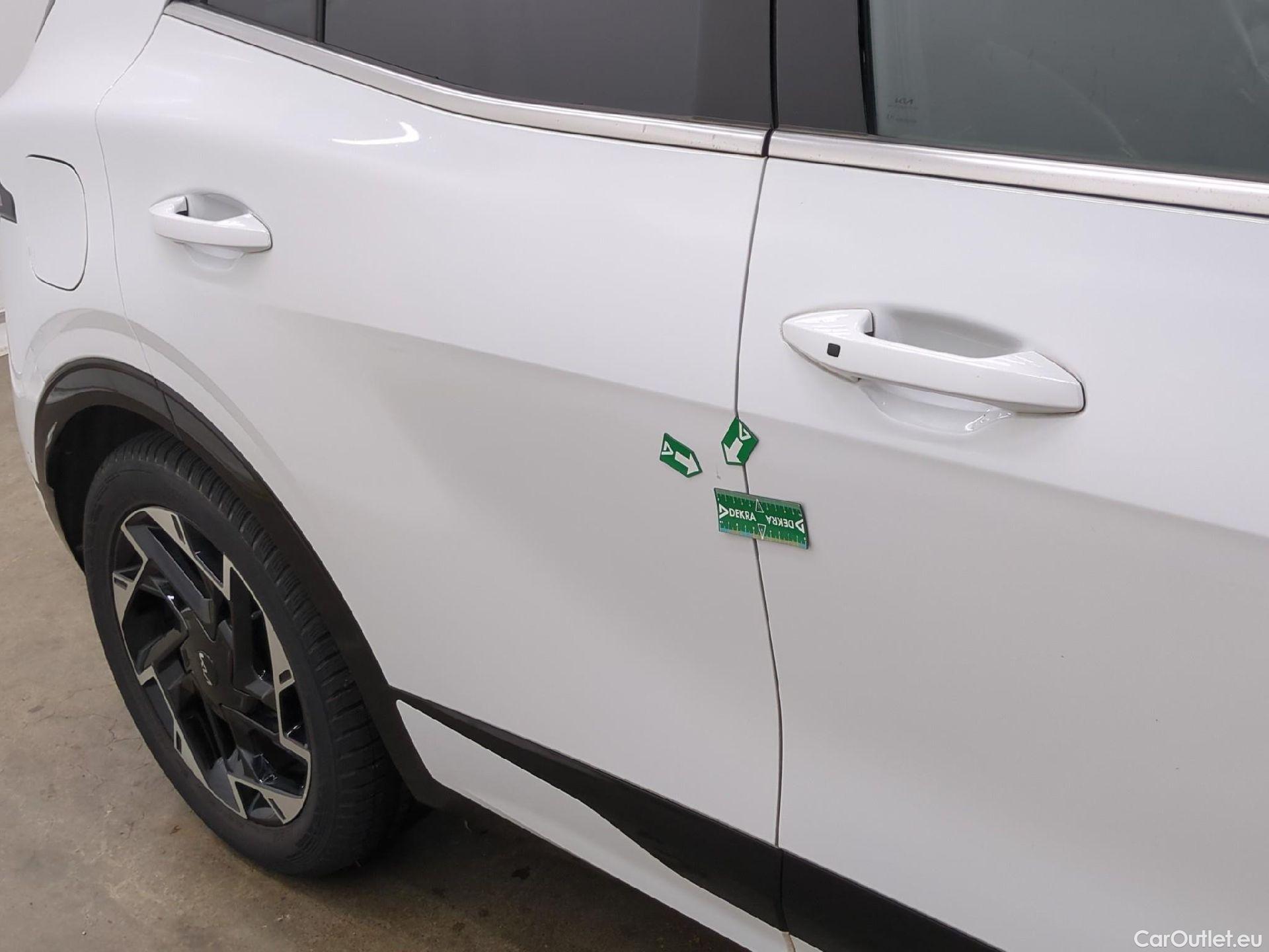  KIA  Sportage KIA  / 2021 / 5P / SUV 1.6 T-GDI 265 PHEV AUTO 4WD GT-LINE PREM #28