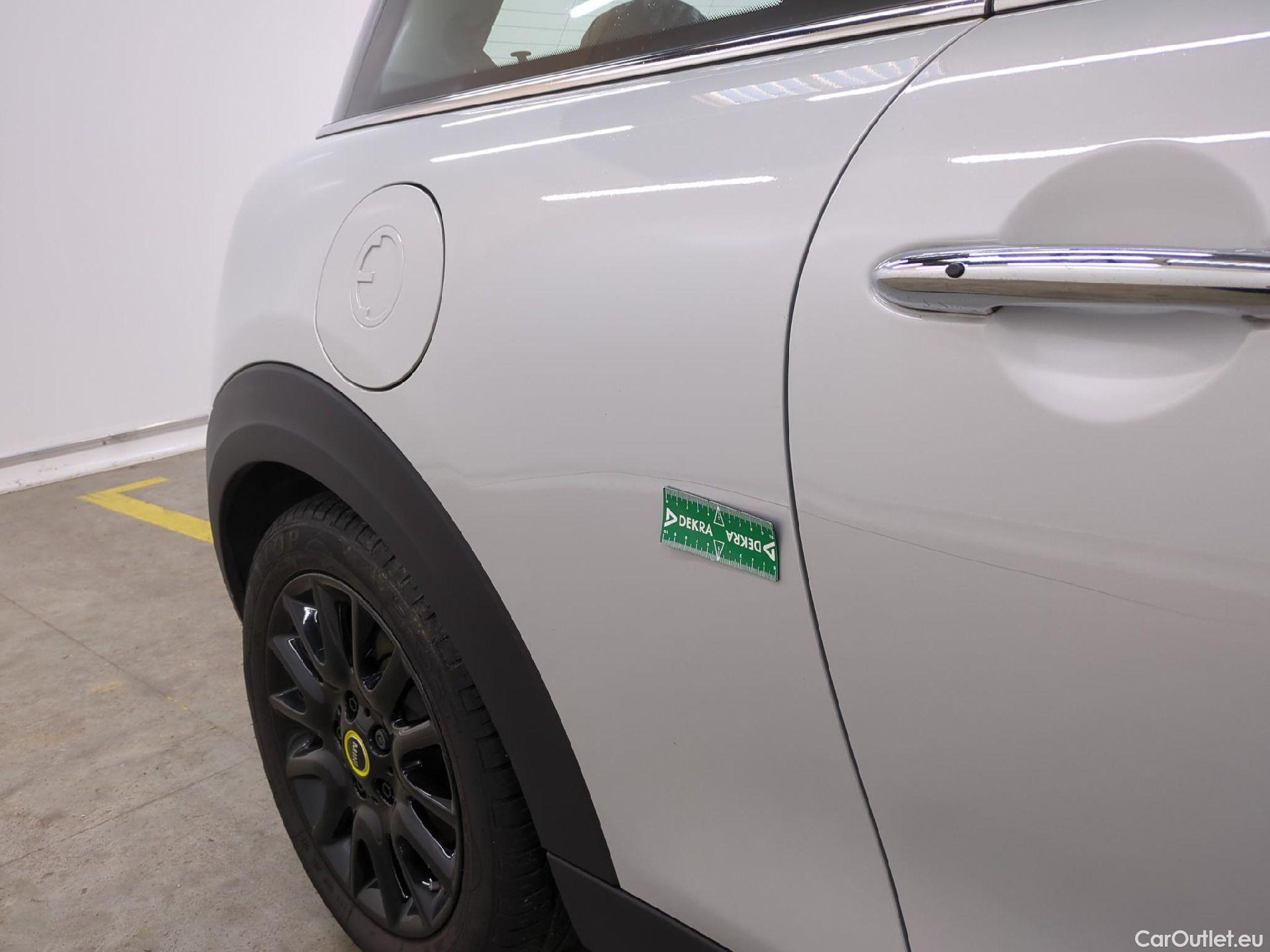  Mini  Mini   Electric / 2021 / 3P / Berline Cooper SE Edition Camden 184 ch BVA #30