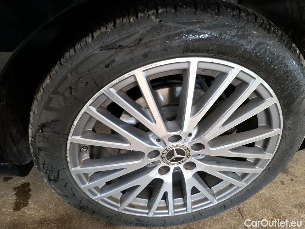  Mercedes  CLA-Klasse MERCEDES-BENZ CLA Shooting Brake / 2019 / 5P / Break CLA 200 d Business Line BA8 #5