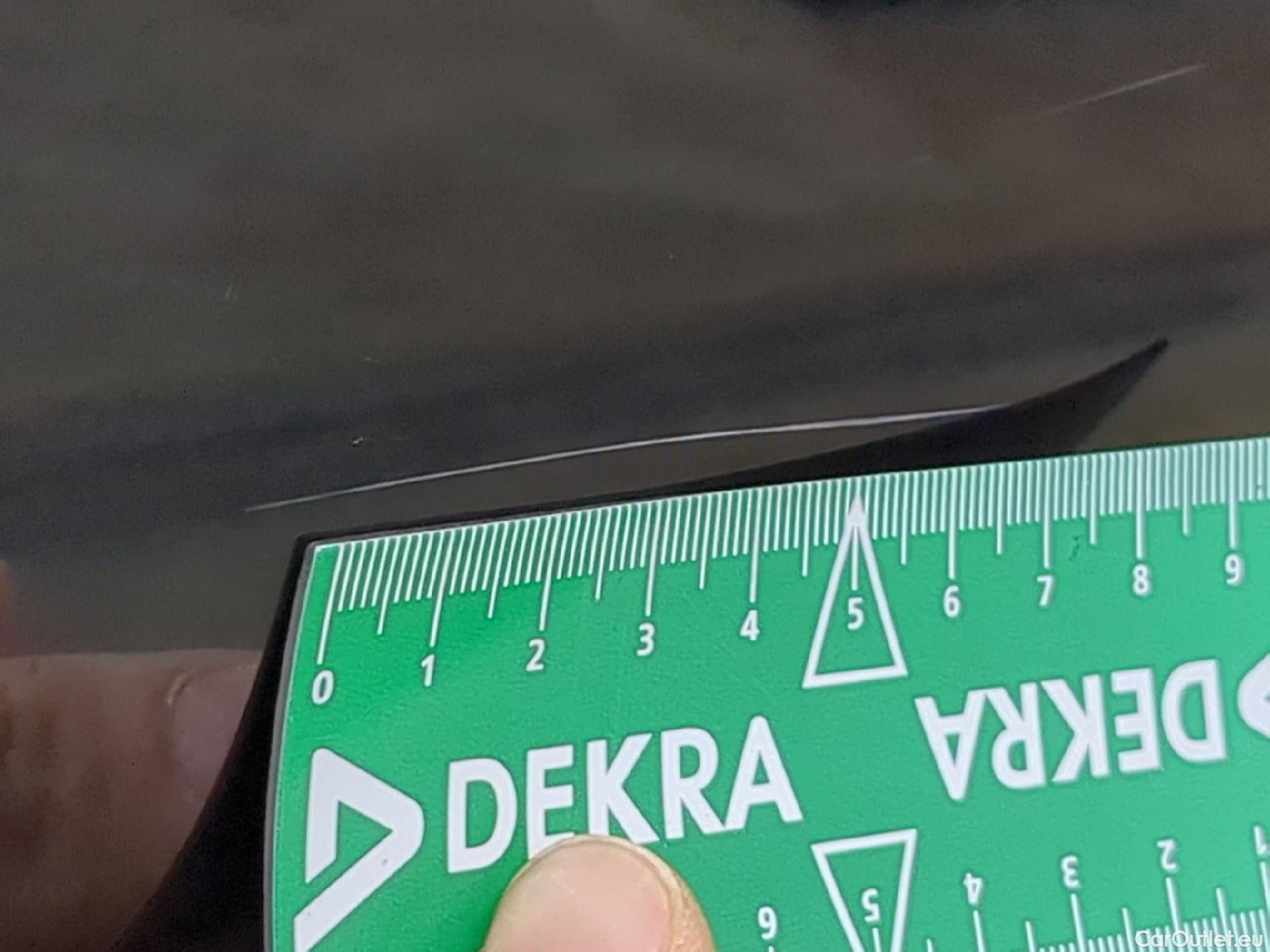  KIA  Sportage KIA  / 2021 / 5P / SUV 1.6 T-GDI 265 PHEV AUTO 4WD DESIGN #20