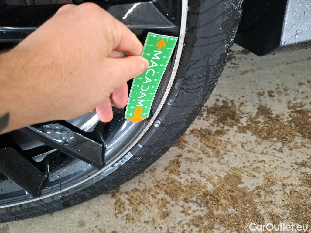  Mercedes  CLA-Klasse MERCEDES-BENZ CLA Coupe / 2019 / 4P / Coupé CLA 200 d AMG Line BA8 #12