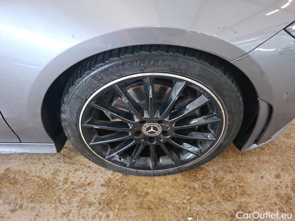  Mercedes  CLA-Klasse MERCEDES-BENZ CLA Coupe / 2019 / 4P / Coupé CLA 200 d AMG Line BA8 #3