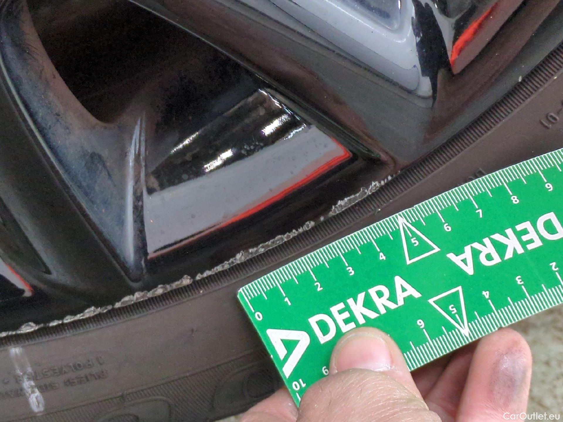  Mini  Mini   Electric / 2021 / 3P / Berline Cooper SE Edition Camden 184 ch BVA #5