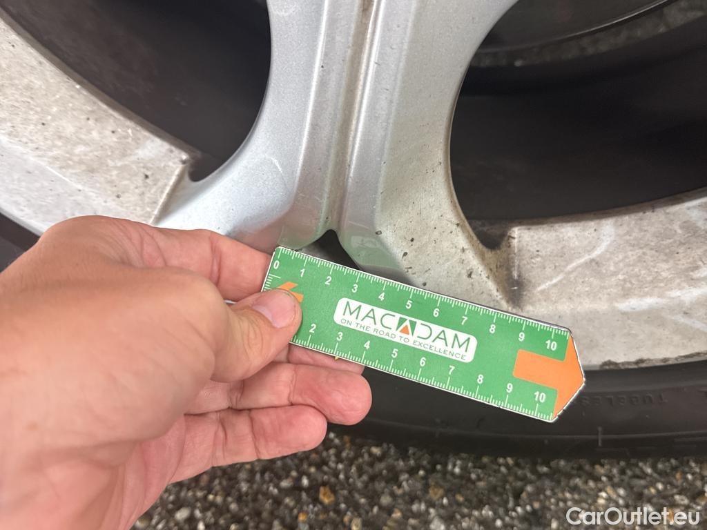  Nissan  Juke NISSAN  / 2019 / 5P / Crossover DIG-T 114 DCT Business+ #15