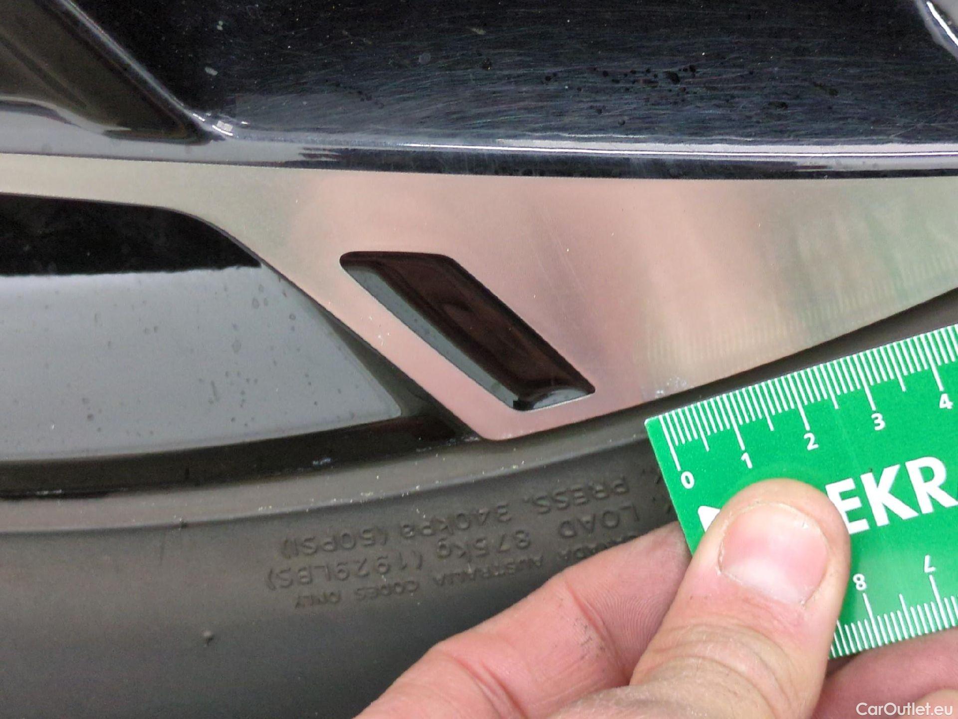  KIA  Sportage KIA  / 2021 / 5P / SUV 1.6 T-GDI 265 PHEV AUTO 4WD GT-LINE PREM #9