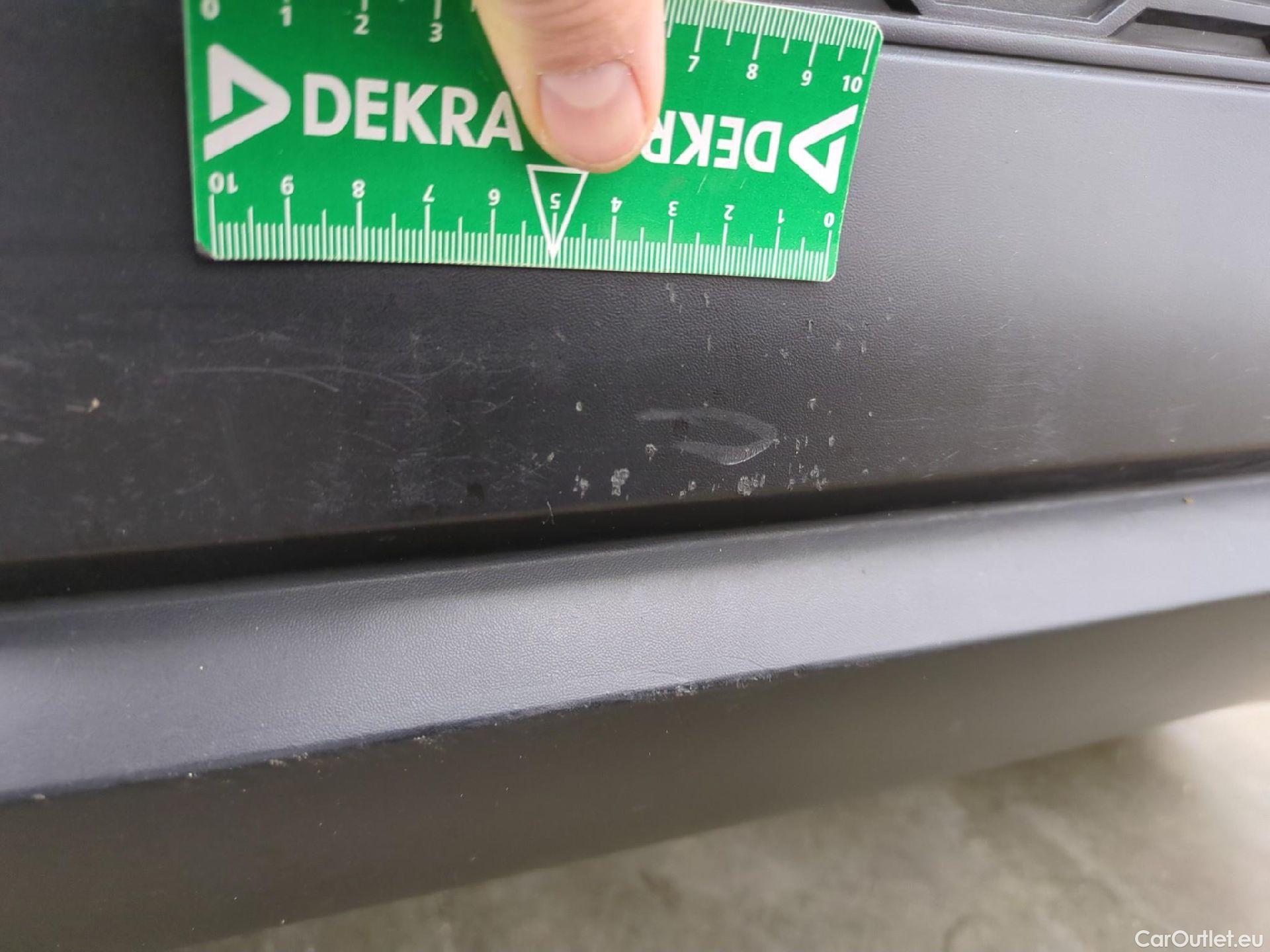  Nissan  Juke NISSAN  / 2019 / 5P / Crossover Hybrid 145 Business+ #48