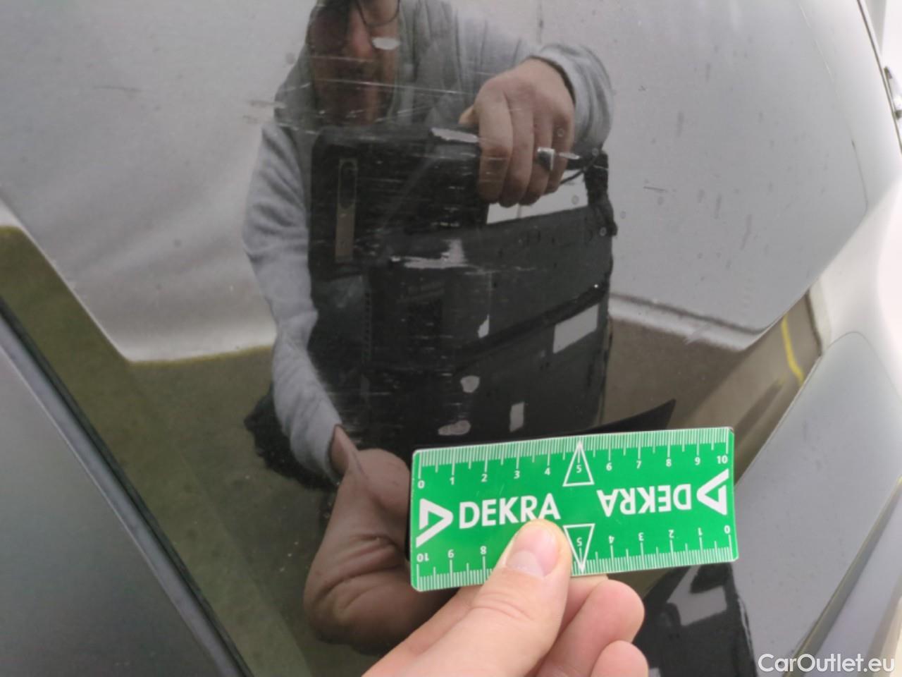  Nissan  Juke NISSAN  / 2019 / 5P / Crossover Hybrid 145 Business+ #41