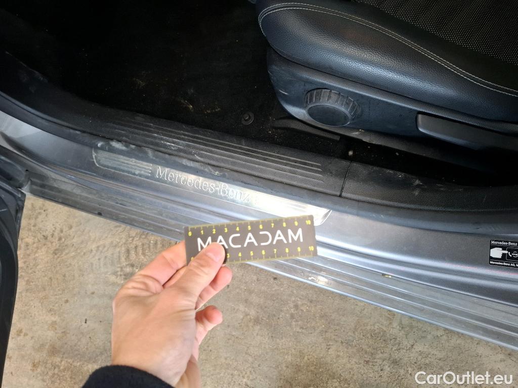  Mercedes  A-Klasse MERCEDES-BENZ Classe A Compact / 2018 / 5P / Berline A 180 d Business Line 8G-DCT #11