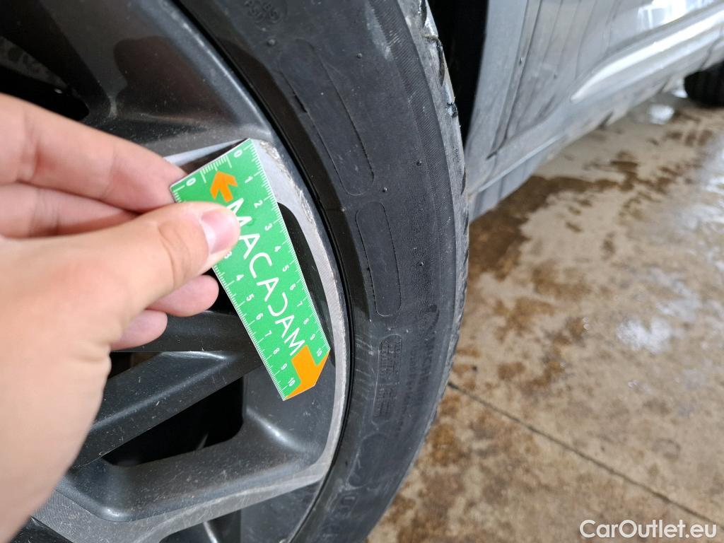  Hyundai  Konna Kona Executive Hybrid 2WD 1.6 GDI 140CV BVA6 E6d #25