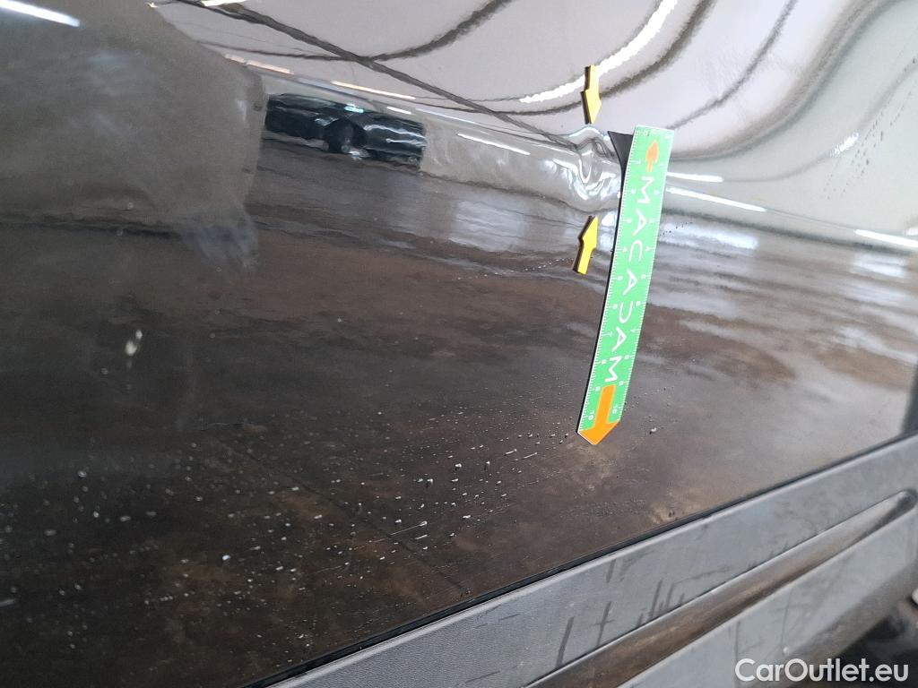  Mercedes  GLA MERCEDES-BENZ  / 2020 / 5P / SUV 2.0  200 D AMG LINE DCT #4