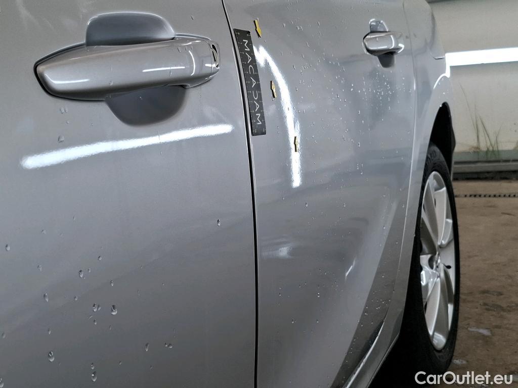  Opel  Corsa  F Elegance Business 1.2 Turbo 100CV BVM6 E6d #4