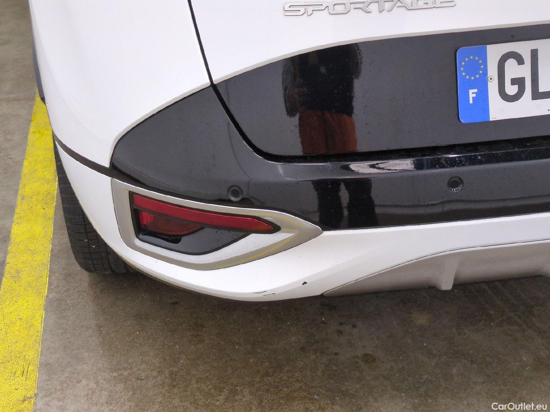  KIA  Sportage KIA  / 2021 / 5P / SUV 1.6 T-GDI 265 PHEV AUTO 4WD GT-LINE PREM #24