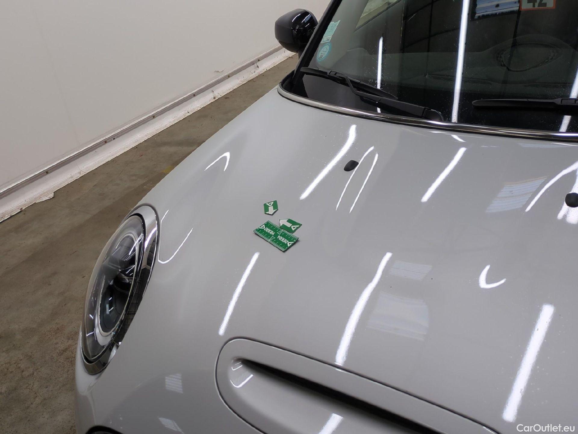  Mini  Mini   Electric / 2021 / 3P / Berline Cooper SE Edition Camden 184 ch BVA #14