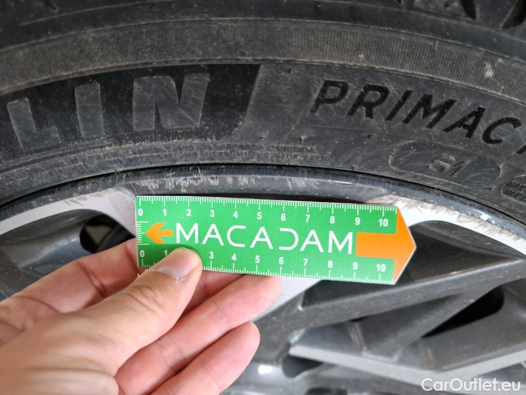  Hyundai  Konna Kona Executive Hybrid 2WD 1.6 GDI 140CV BVA6 E6d #28