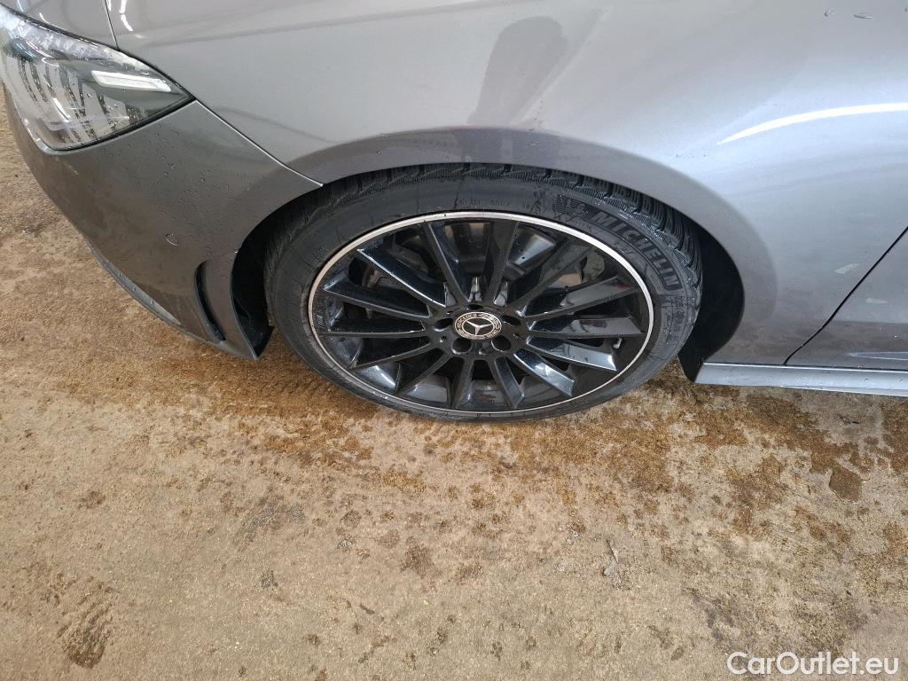  Mercedes  CLA-Klasse MERCEDES-BENZ CLA Coupe / 2019 / 4P / Coupé CLA 200 d AMG Line BA8 #17