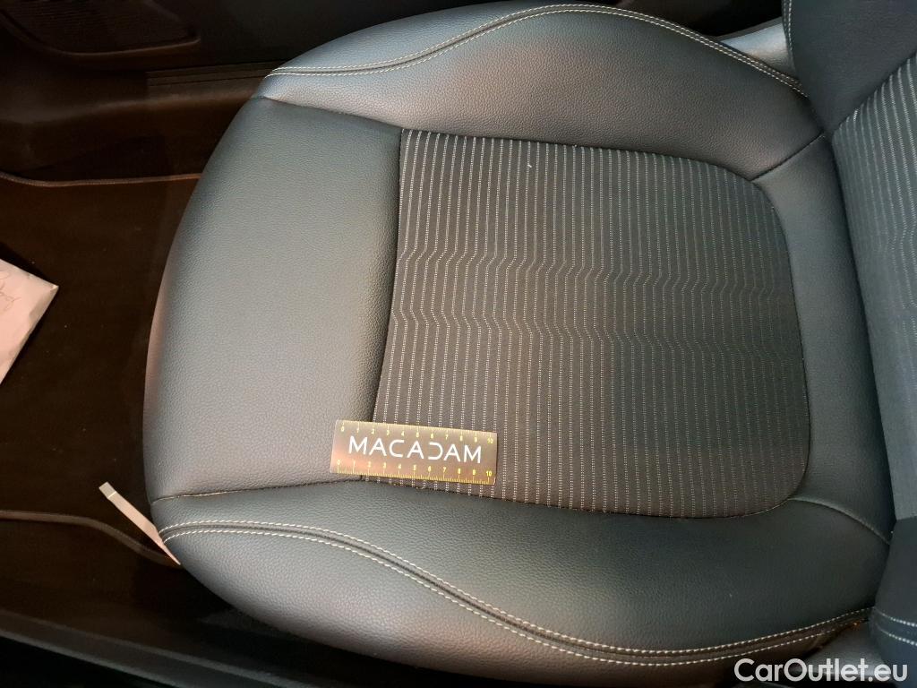  Mercedes  CLA-Klasse MERCEDES-BENZ CLA Shooting Brake / 2019 / 5P / Break CLA 200 d Business Line BA8 #15