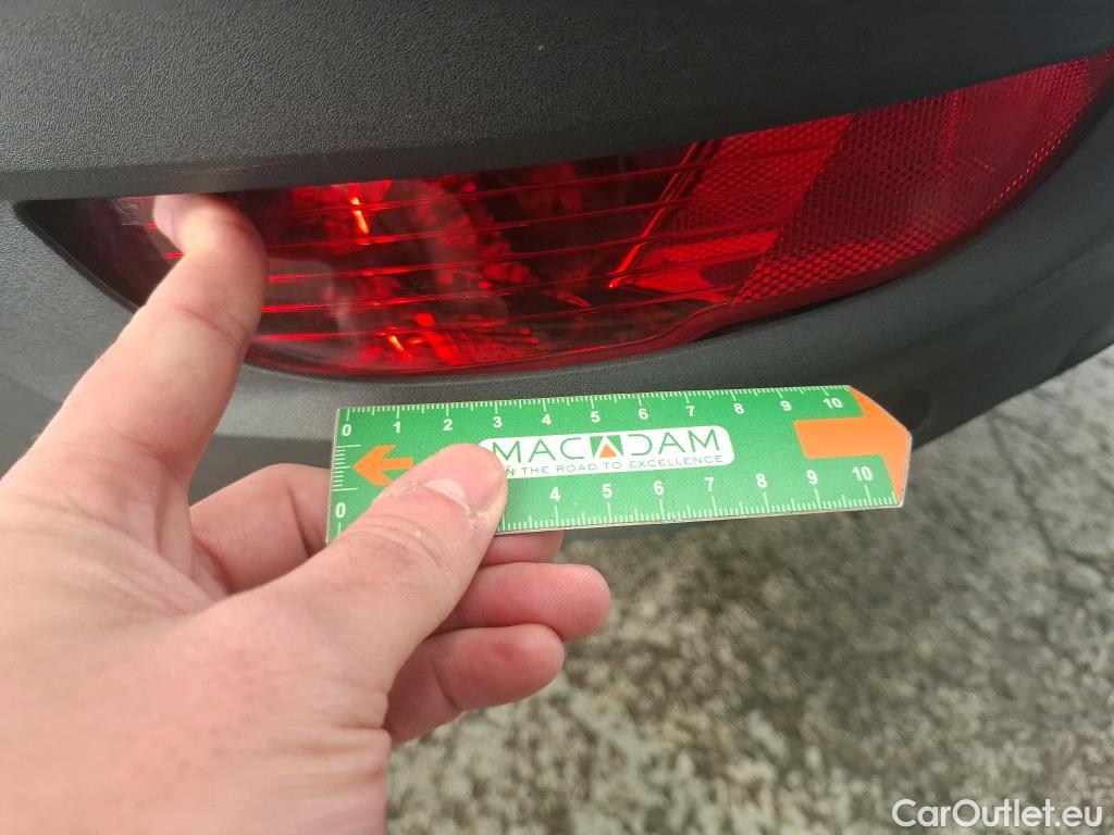  Peugeot  5008  Allure Business 1.5 HDi 130CV BVA8 E6d #39