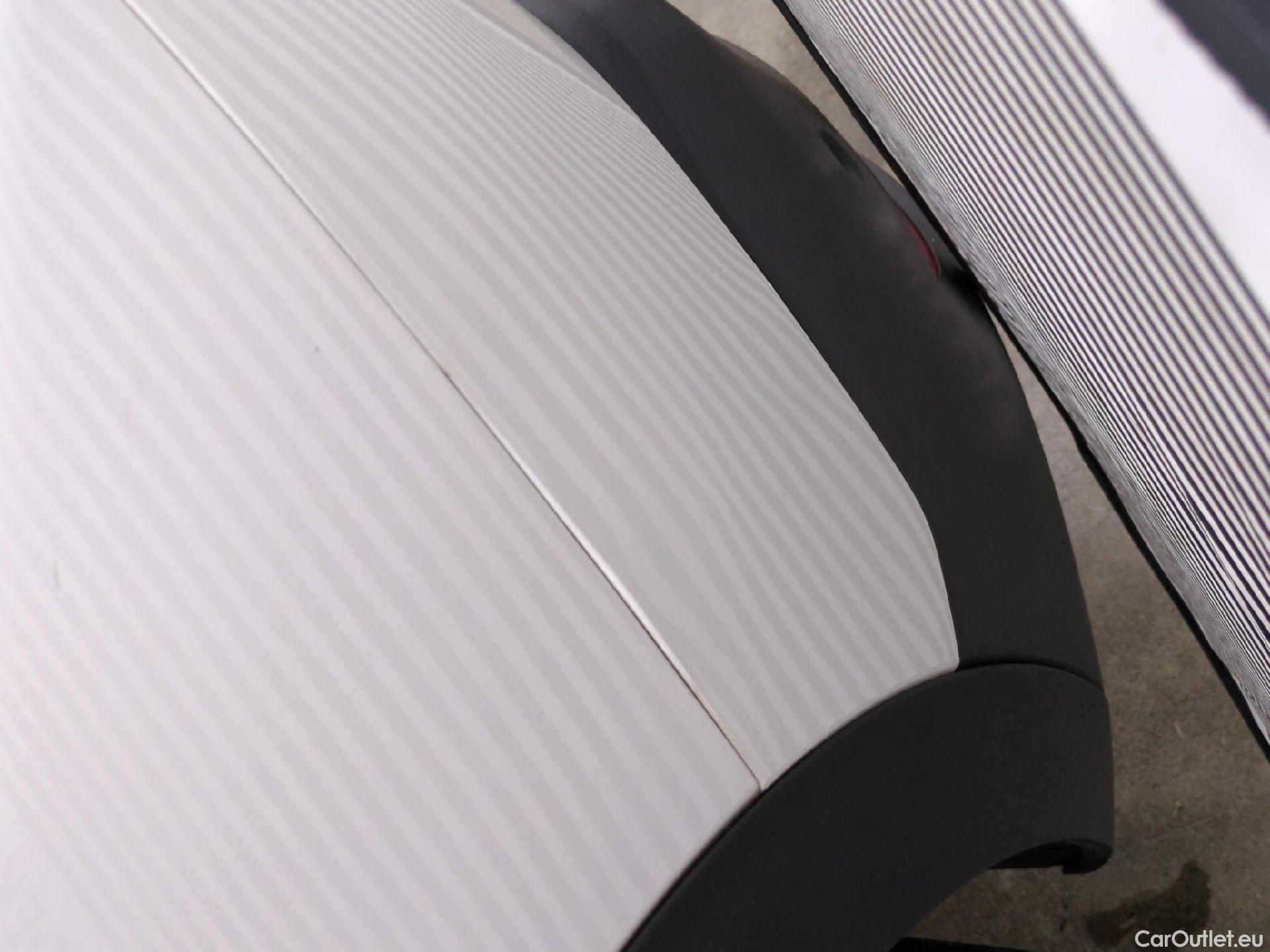  Peugeot  5008 PEUGEOT  / 2020 / 5P / SUV BlueHDi 130 S&S EAT8 GT Pack #60