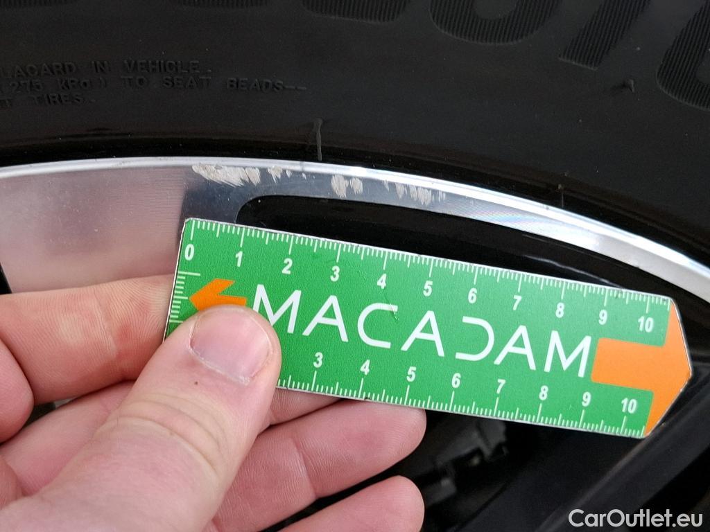  Peugeot  3008  Allure Pack 1.2 PureTech 130CV BVA8 E6d #32