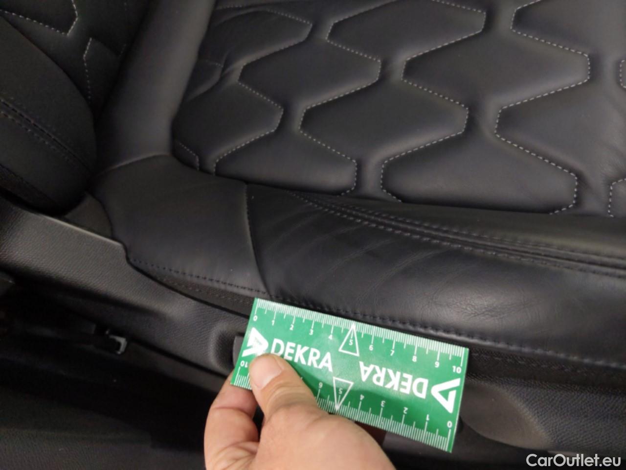  Peugeot  5008 PEUGEOT  / 2020 / 5P / SUV BlueHDi 130 S&S EAT8 GT Pack #10