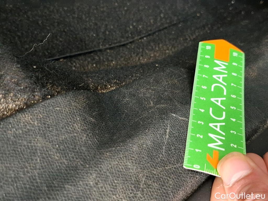  Peugeot  5008  Allure Pack 1.5 HDi 130CV BVM6 7 Sieges E6d #45