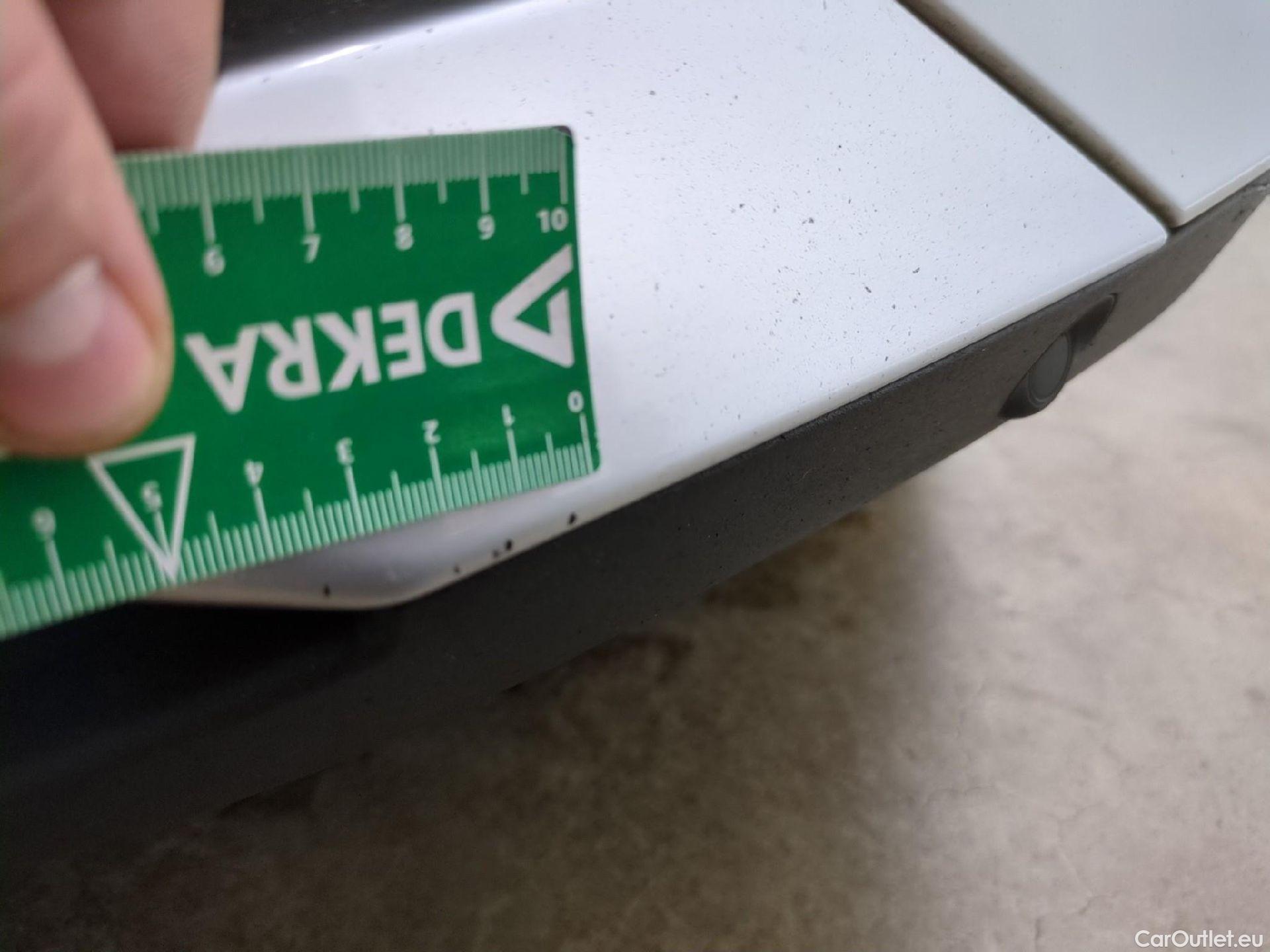  Peugeot  5008 PEUGEOT  / 2020 / 5P / SUV BlueHDi 130 S&S EAT8 GT Pack #55