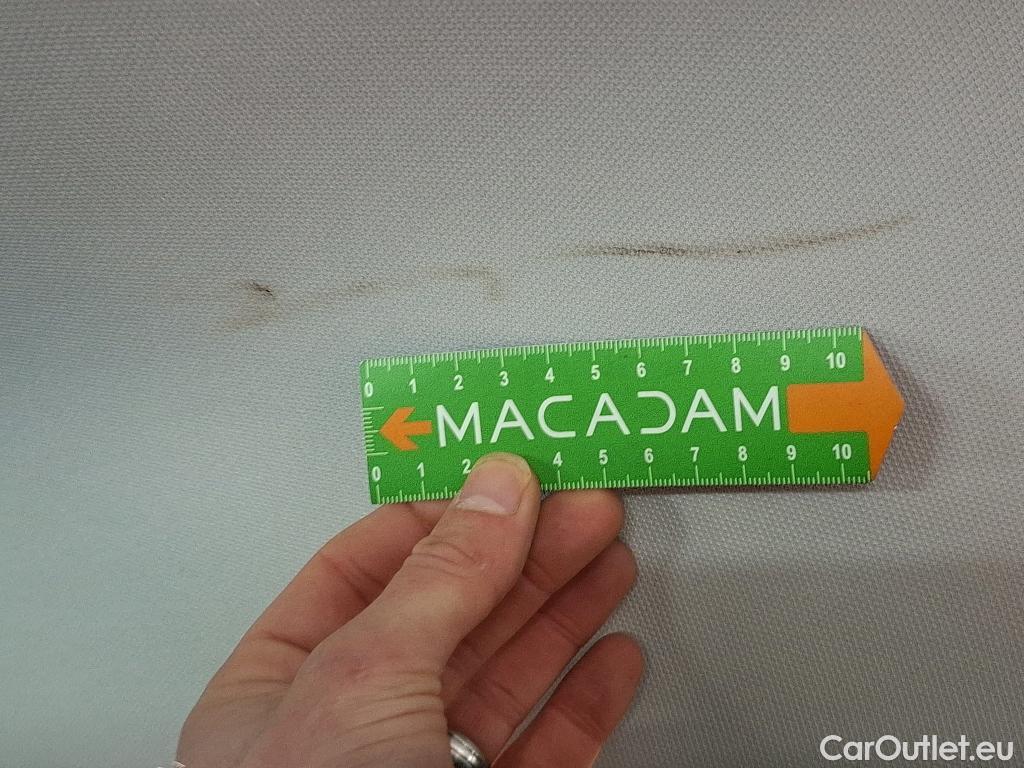  Peugeot  5008  Allure Pack 1.5 HDi 130CV BVM6 7 Sieges E6d #60