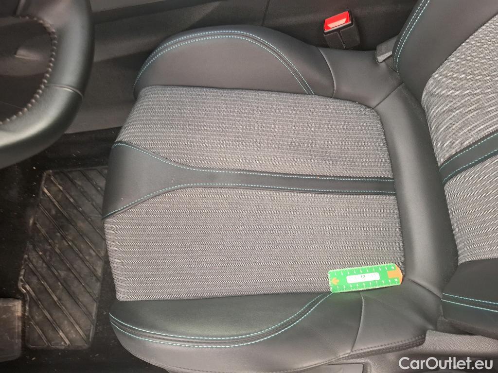  Peugeot  3008  II Allure 1.2 PureTech 130CV BVA8 E6d #5