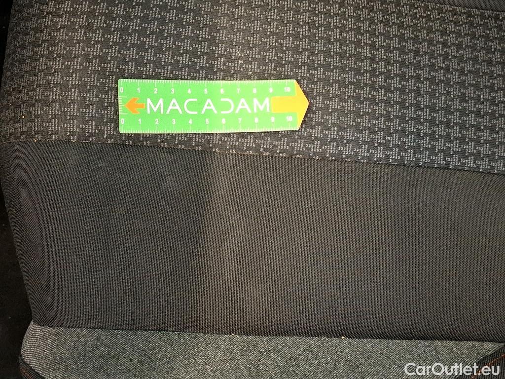  Peugeot  3008  Active Pack 1.5 HDi 130CV BVA8 E6d #31