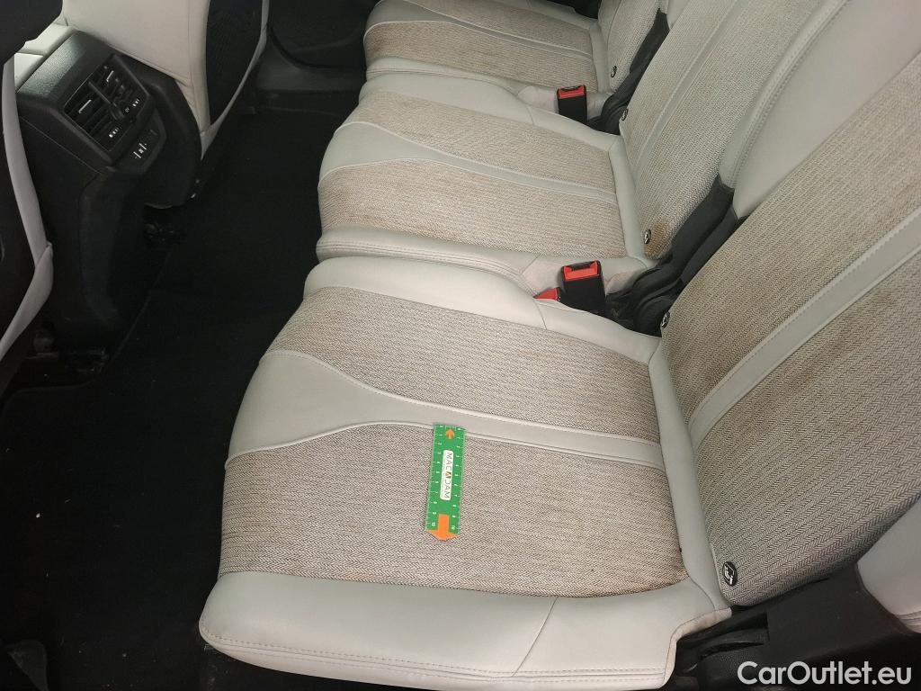  Peugeot  5008  Allure Business 1.5 HDi 130CV BVA8 E6d #44