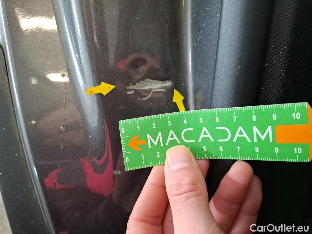  Peugeot  5008  Allure Pack 1.5 HDi 130CV BVM6 7 Sieges E6d #15