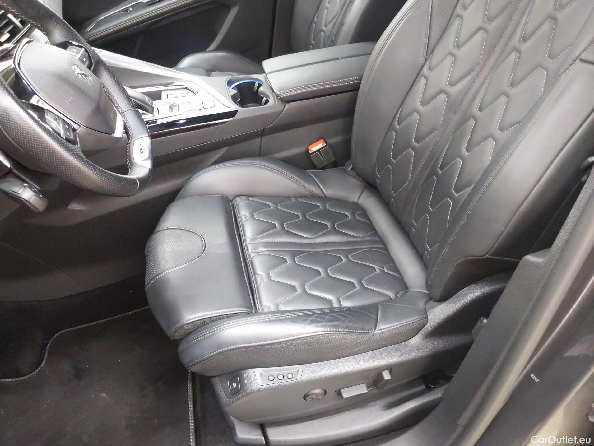  Peugeot  5008 PEUGEOT  / 2020 / 5P / SUV BlueHDi 130 S&S EAT8 GT Pack #5