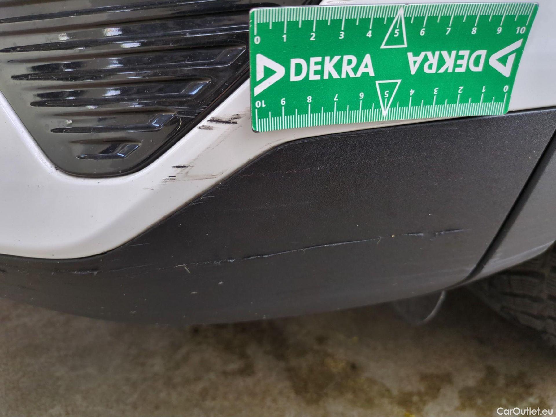  Peugeot  5008 PEUGEOT  / 2020 / 5P / SUV BlueHDi 130 S&S EAT8 GT Pack #51