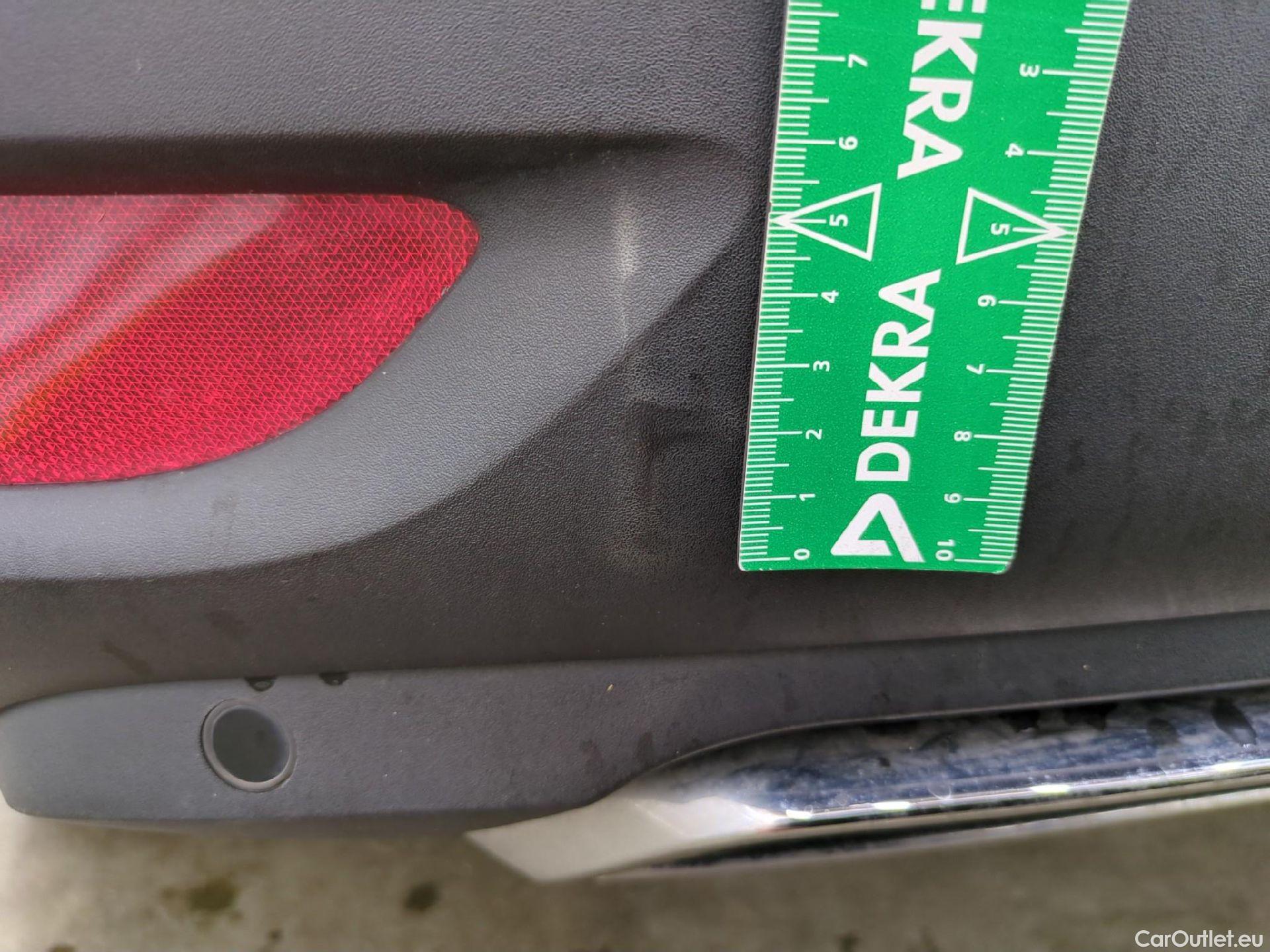  Peugeot  5008 PEUGEOT  / 2020 / 5P / SUV BlueHDi 130 S&S EAT8 GT Pack #62