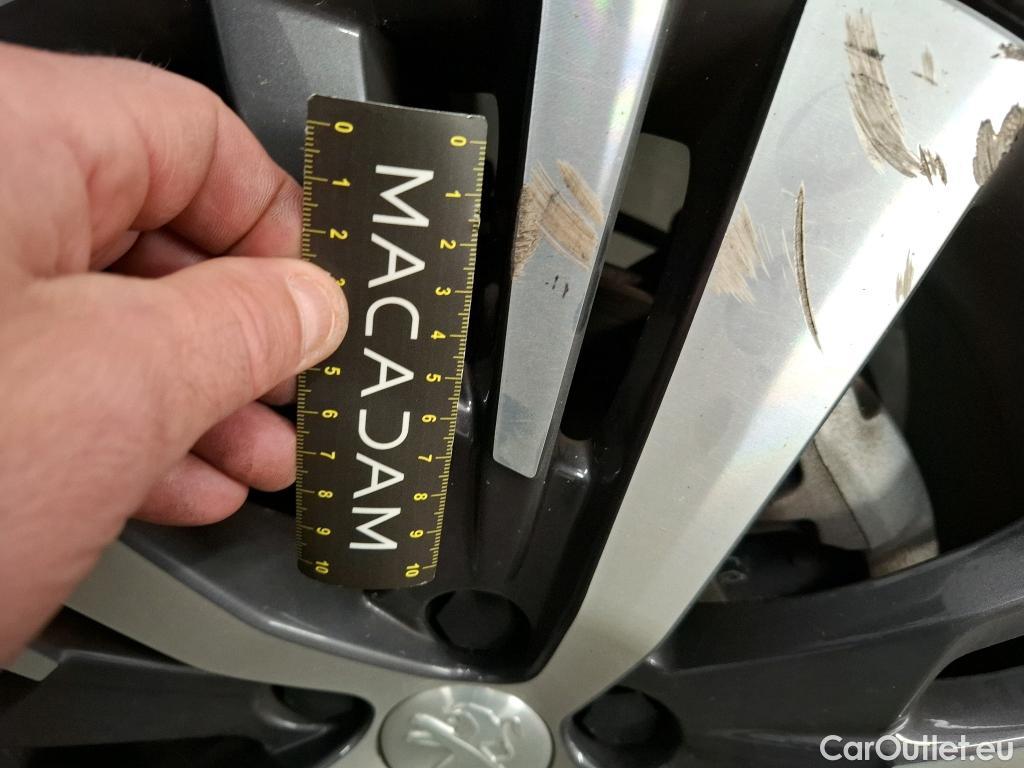  Peugeot  3008  II Allure Pack 1.5 HDi 130CV BVA8 E6d #11