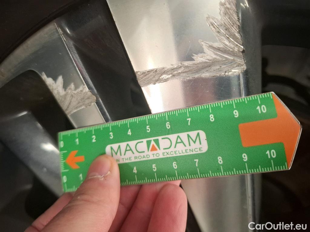  Peugeot  5008  Allure Business 1.5 HDi 130CV BVA8 E6d #3