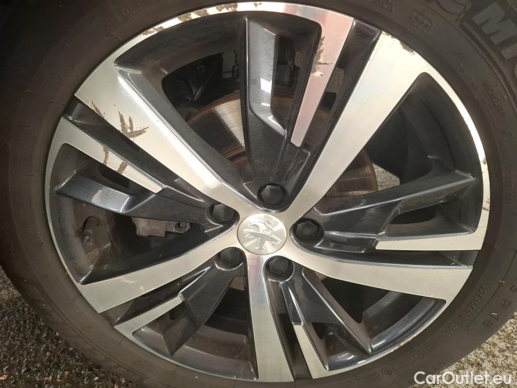  Peugeot  5008  Allure Business 1.5 HDi 130CV BVA8 E6d #25