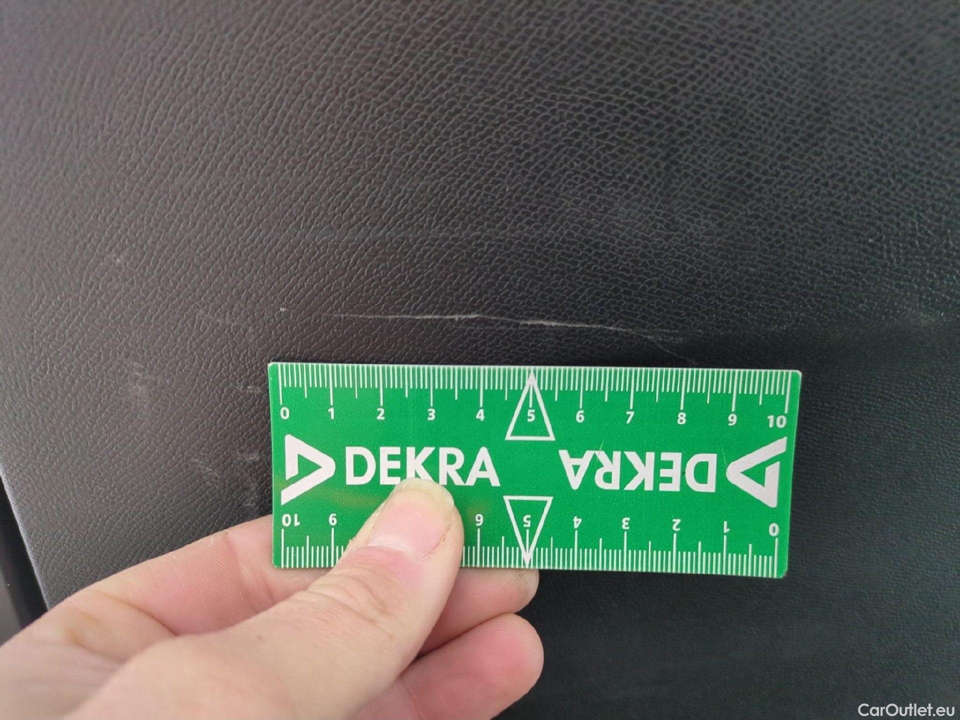  Peugeot  3008  Allure 1.5 HDi 130CV BVA8 E6d #41