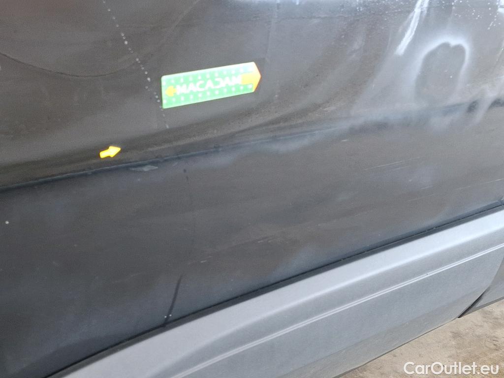  Peugeot  3008  Active Pack 1.5 HDi 130CV BVA8 E6d #2