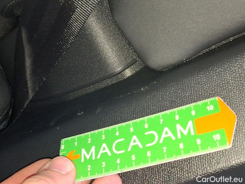  Peugeot  3008  Allure Pack 1.2 PureTech 130CV BVA8 E6d #20