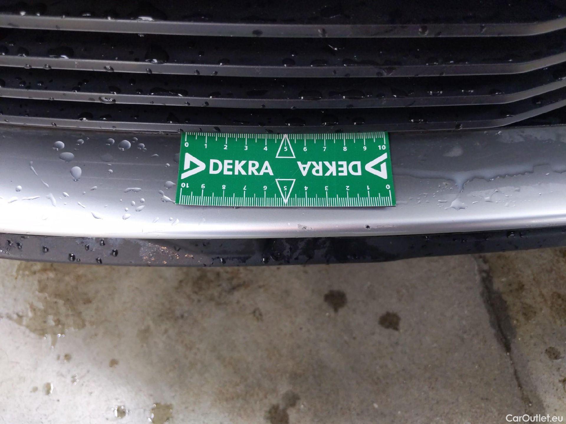  Peugeot  5008 PEUGEOT  / 2020 / 5P / SUV BlueHDi 130 S&S EAT8 GT Pack #1